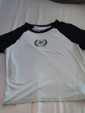 Old Navy White and Black Raglan Crew Tee